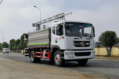 程力威牌CLW5180TDY6CD型多功能抑塵車